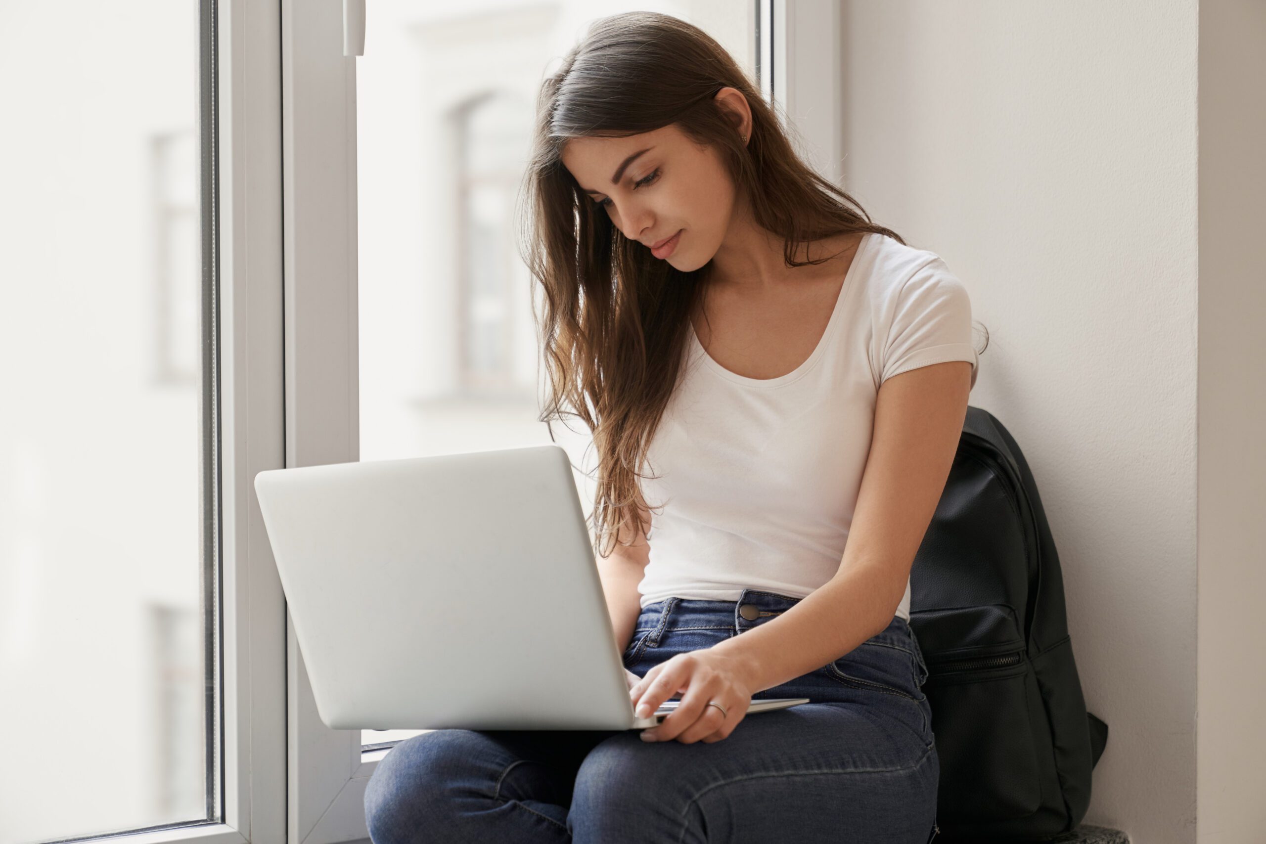 Atención Estudiante Pregrado UNAB! Recuerda que si quieres realizar Convalidación de asignatura, tienes que realizar la solicitud a través de Gestiona tu Caso link https://www.unab.cl/servicioestudiante/login-gestiona-caso/